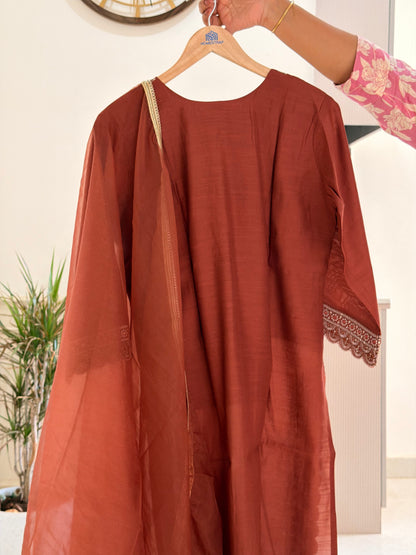 Rust Red Embroidered Women’s Kurta Set (3-Piece)