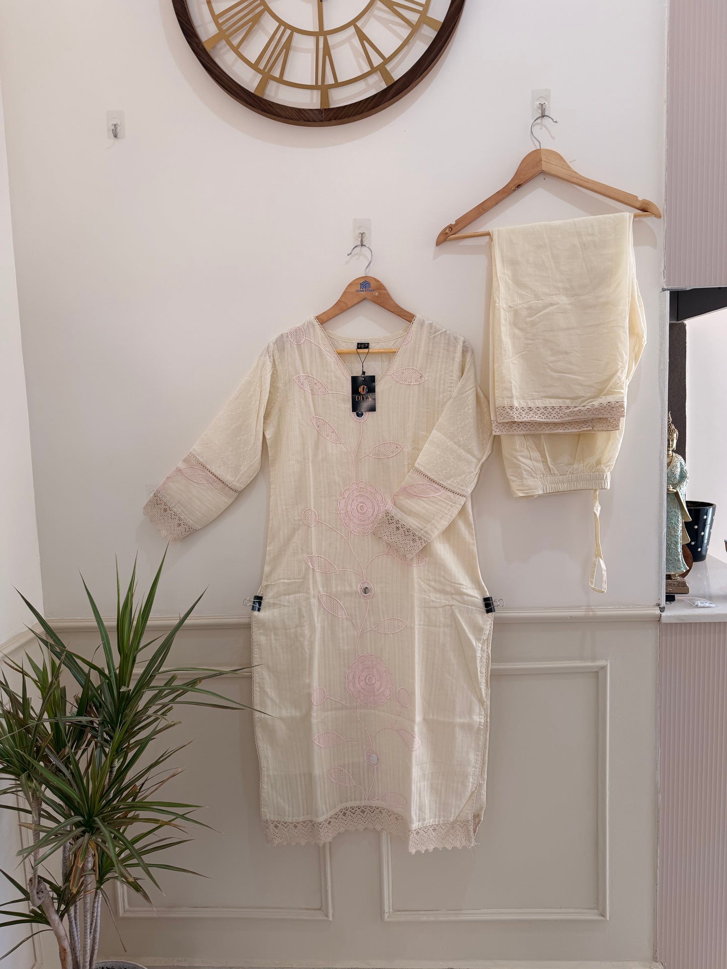 Elegant Ivory Embroidered(Baby Pink) Women’s Kurta Set (2-Piece)