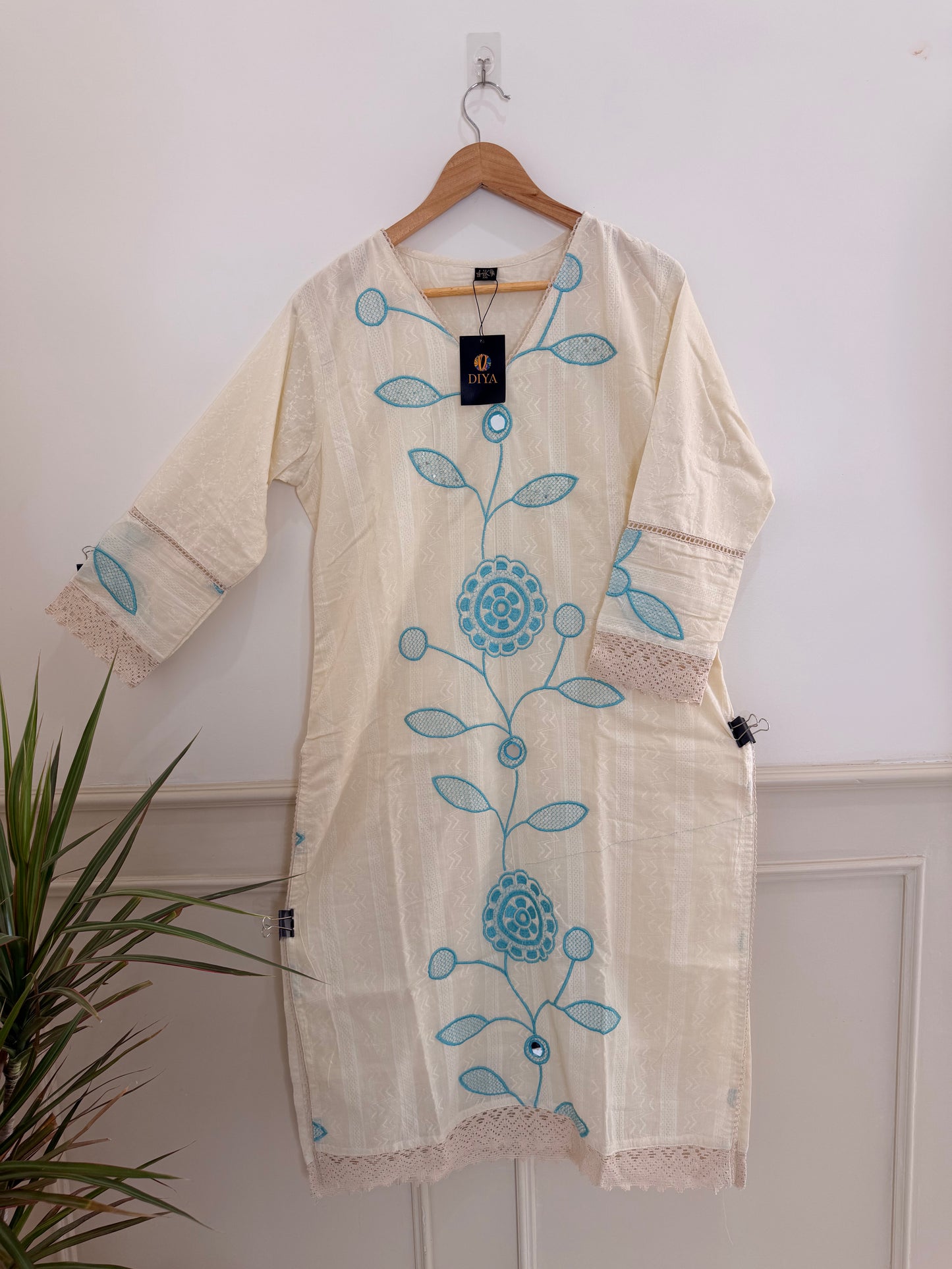 Elegant Off-White & Aqua Embroidered Women’s Kurta Set (2-Piece)