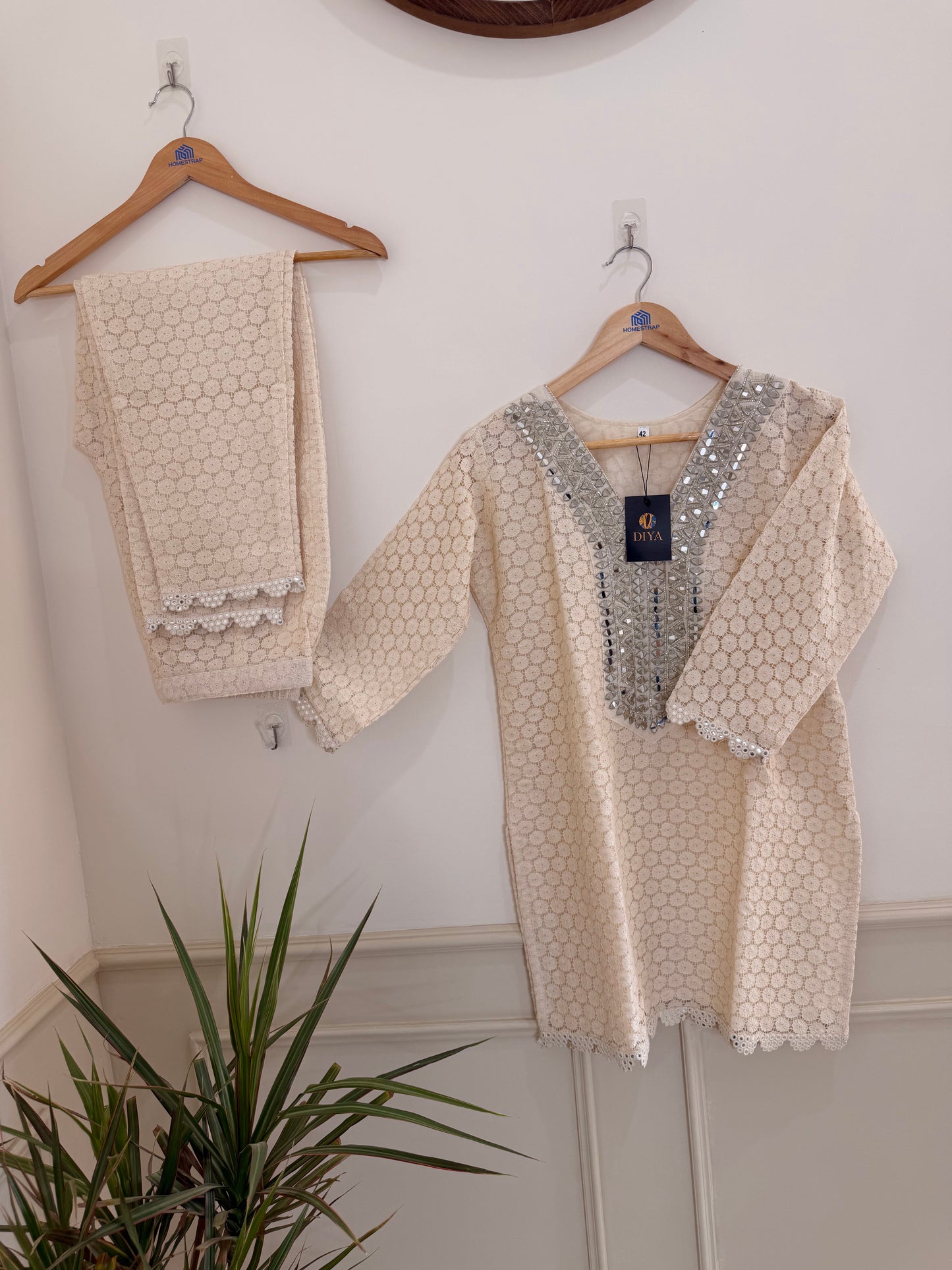 Elegant Ivory Textured and Neck Embellished Women’s Co-Ord Set (2-Piece)
