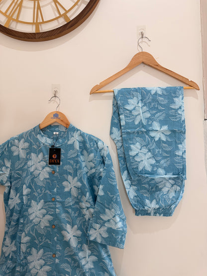 Elegant Aqua Blue Floral Cotton Kurta Set (2-Piece)