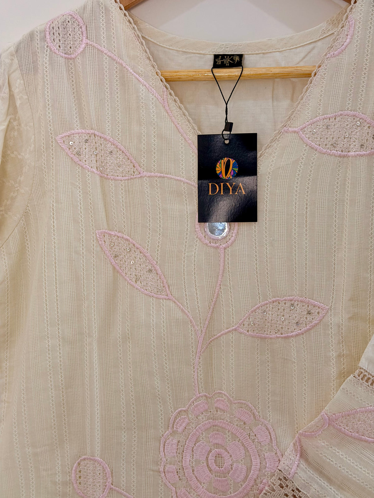 Elegant Ivory Embroidered(Baby Pink) Women’s Kurta Set (2-Piece)