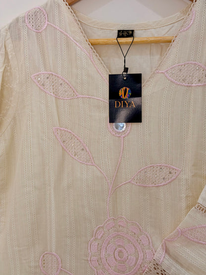 Elegant Ivory Embroidered(Baby Pink) Women’s Kurta Set (2-Piece)