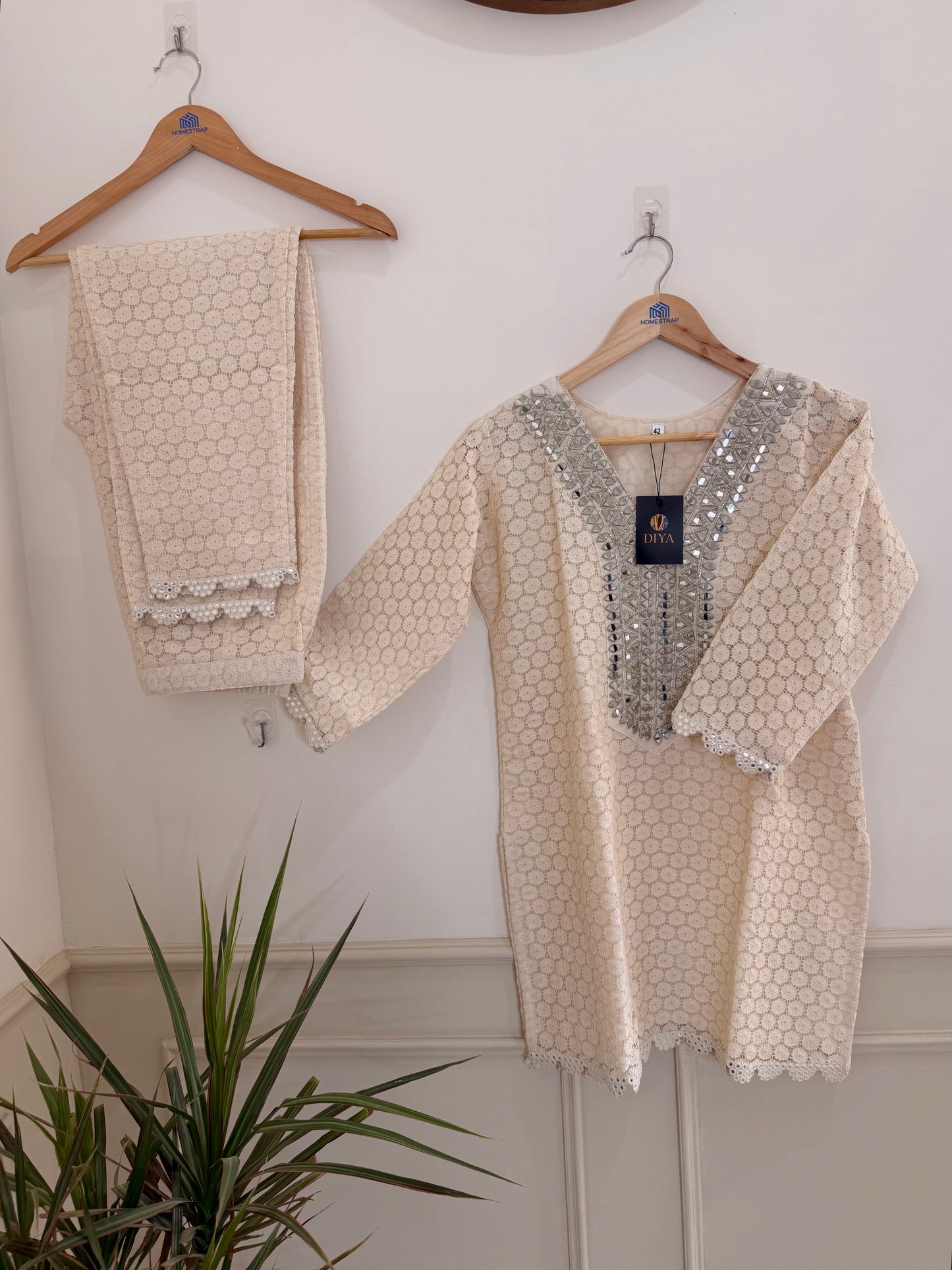 Elegant Ivory Textured and Neck Embellished Women’s Co-Ord Set (2-Piece)